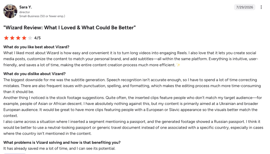 A 4-star Vizard review on G2 praising easy clipping while criticizing subtitle accuracy and mismatched stock footage.