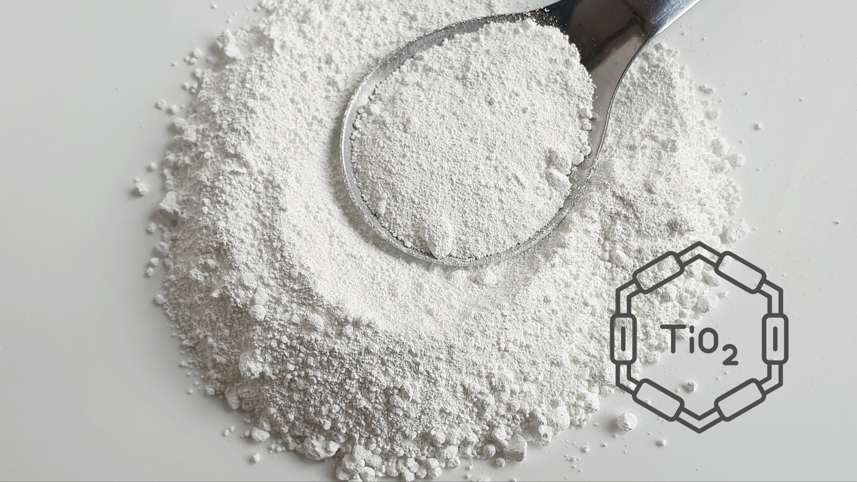 Titanium Dioxide in Makeup: What You Really Need to Know