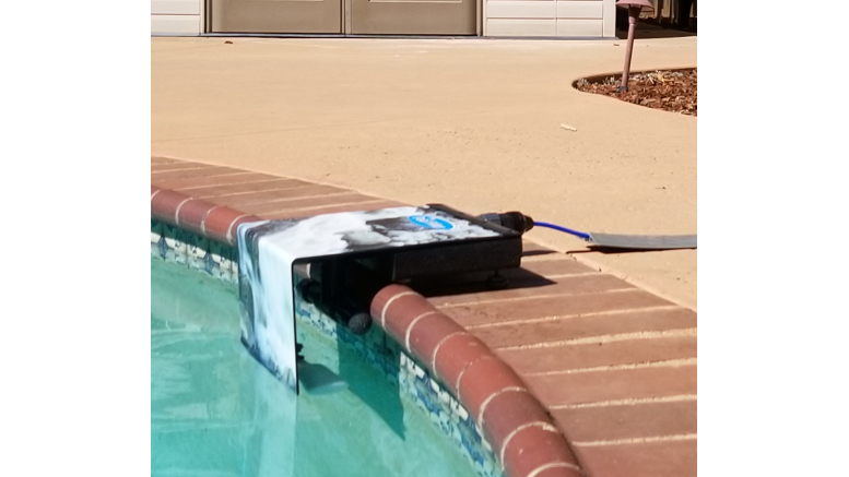 How An Automatic Pool Water Level Monitoring & Refilling Device Conserves Water