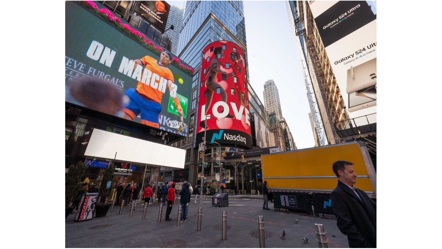 NYC Nasdaq Tower Times Square Digital Billboard Boosts Brand Visibility With AI!