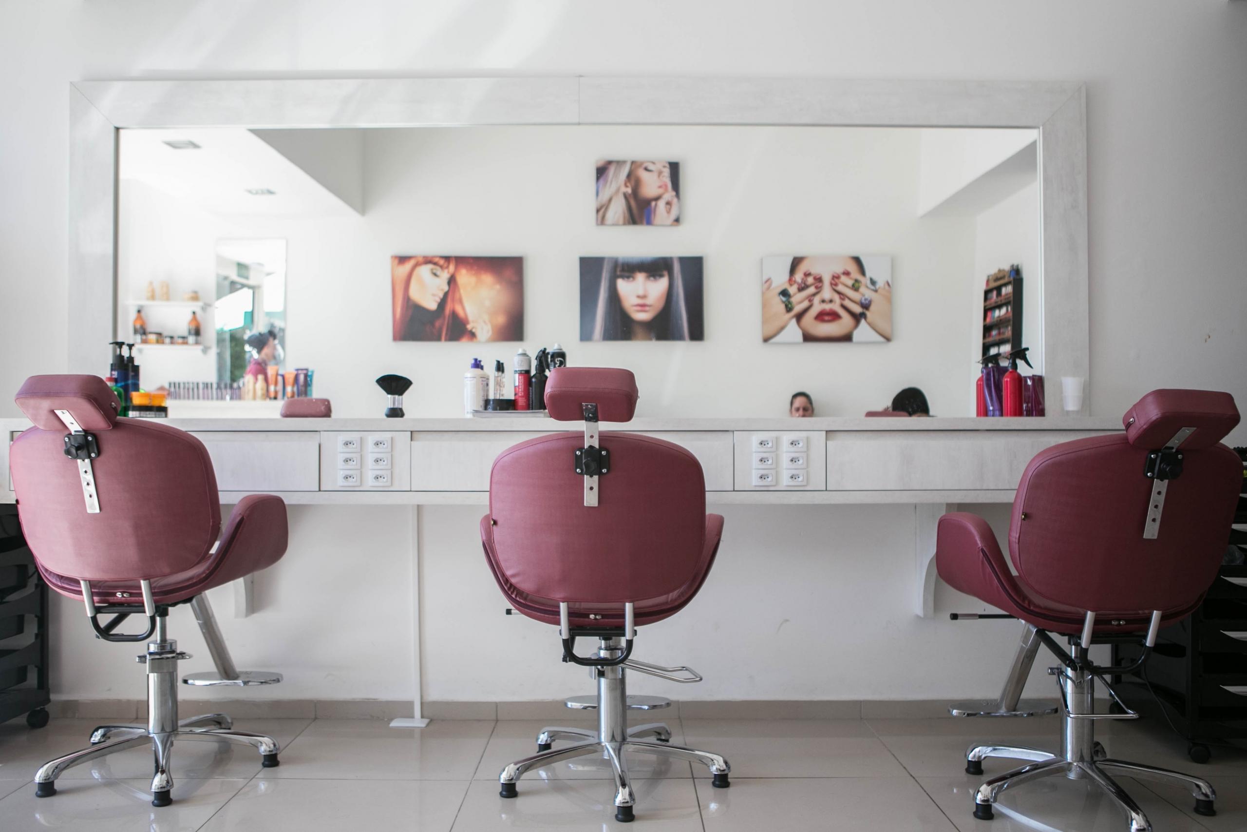 Beauty & Hair Salon Marketing Expert UK Featheredge Medias New Free Report