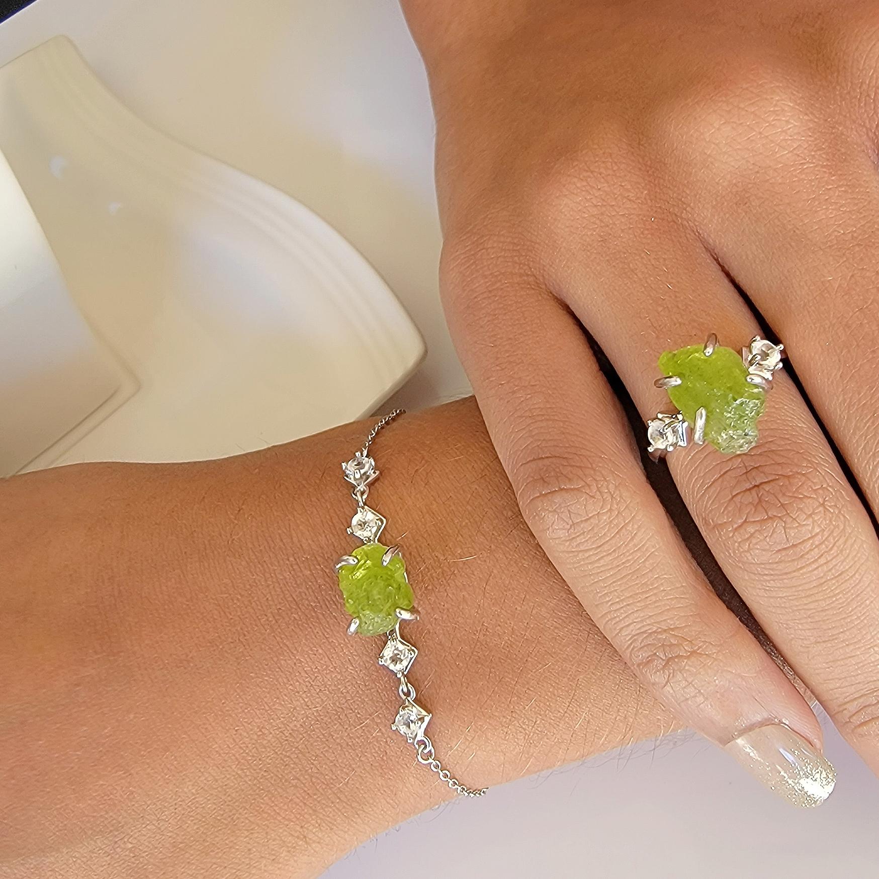 Get Peridot & Pearl Bracelet For Women: Unique Birthday Gift For August!
