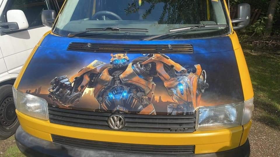 Vehicle Wrap Cost: Hull, UK Expert Explains Key Factors That Affect Pricing