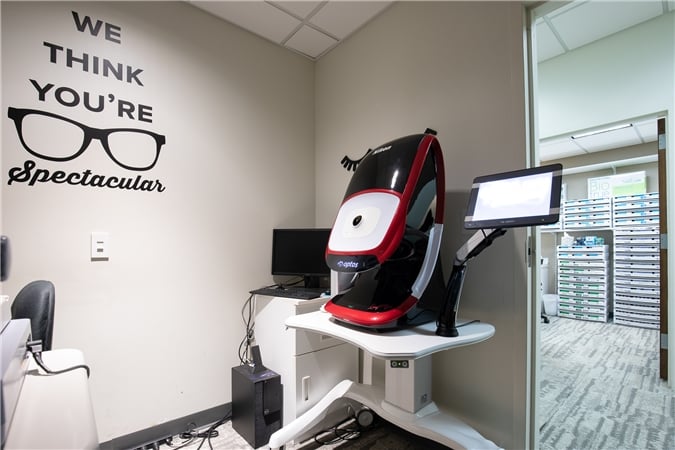 Get Senior And Adult Comprehensive Eye Exams From This Southlake, TX Clinic