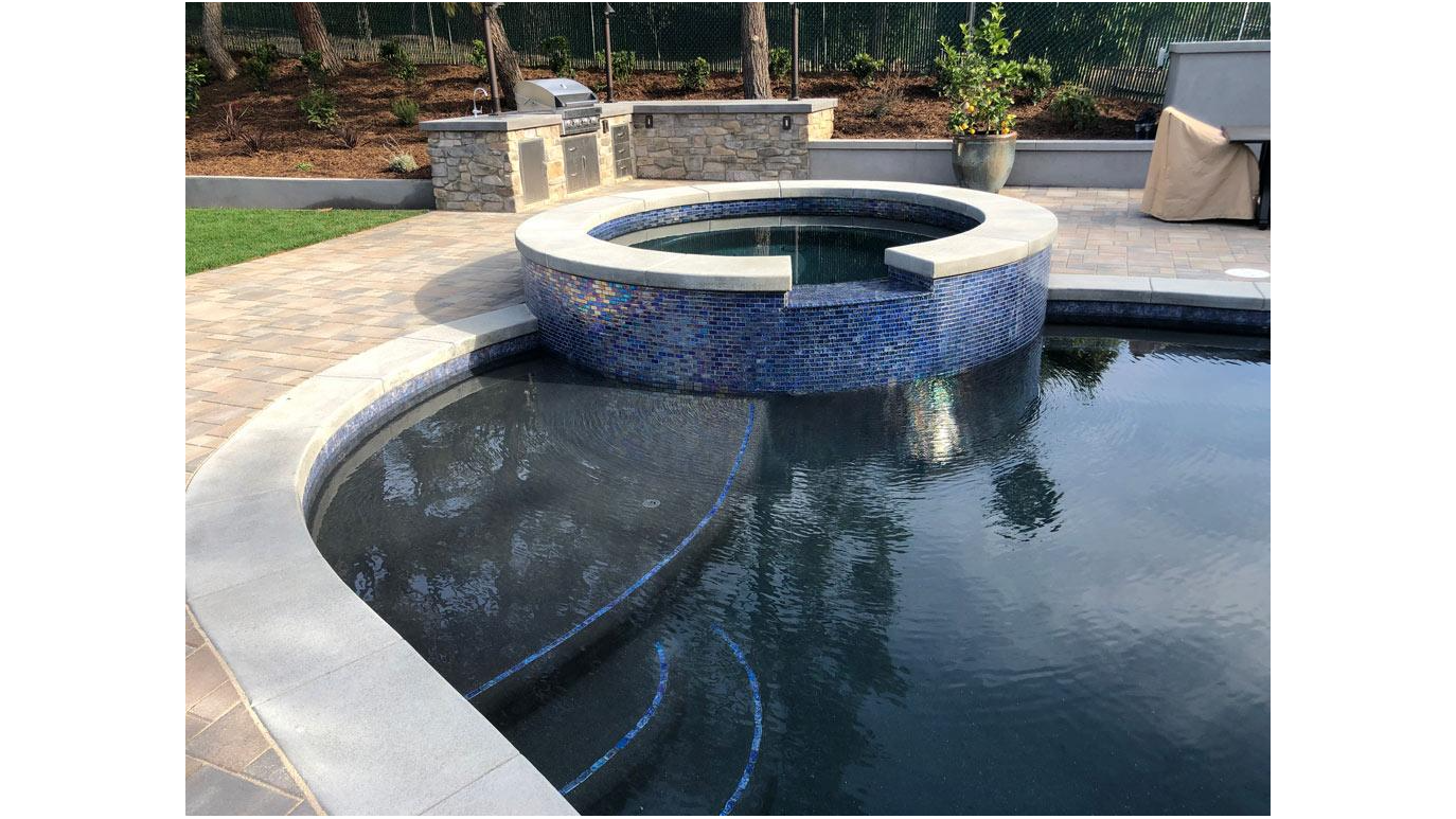 Orange County Top Spa Contractor Custom Designs & Builds Backyard Hot Tubs