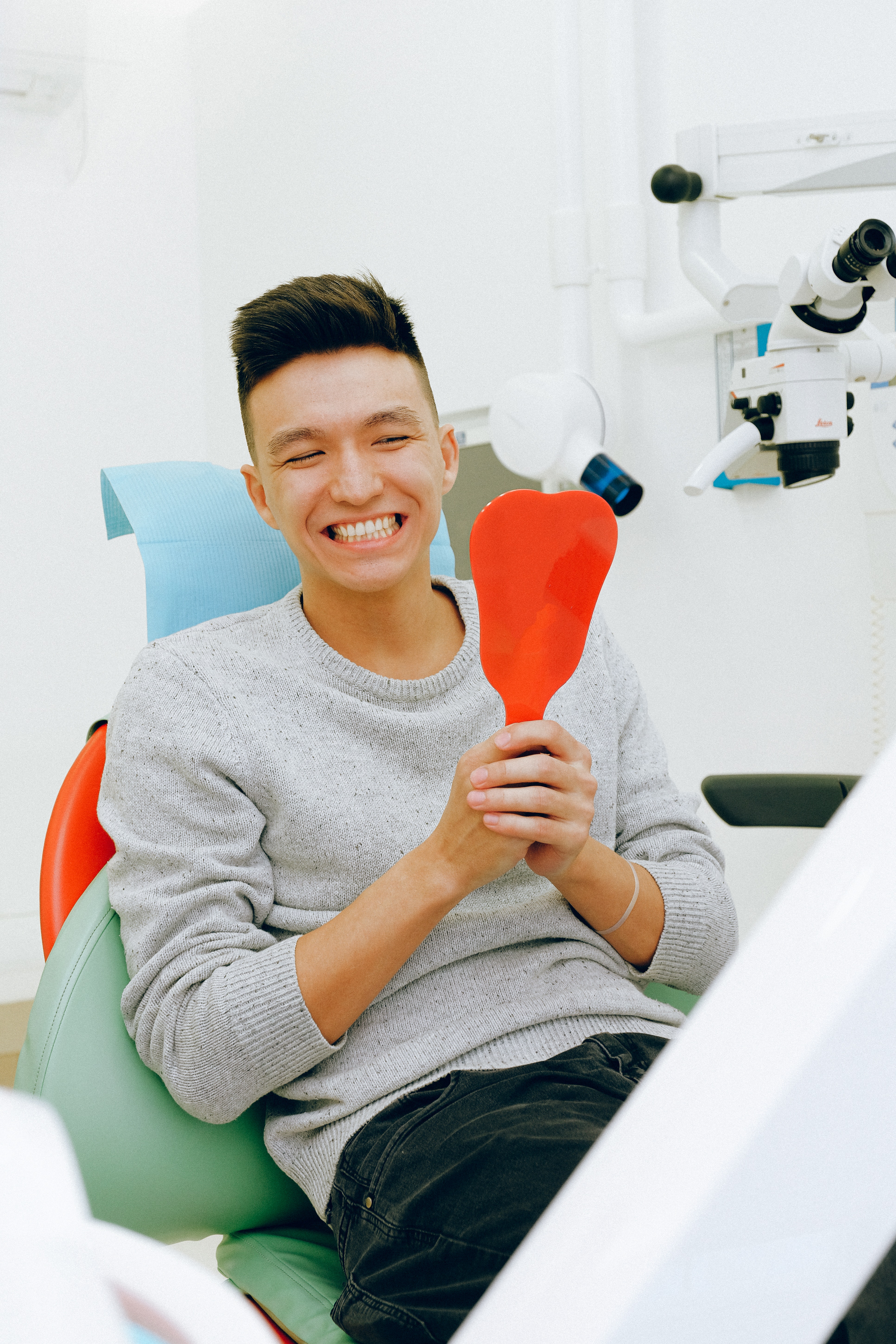 Get Your Dental Fillings & Implants At Local Westchase, TX Family Dental Clinic