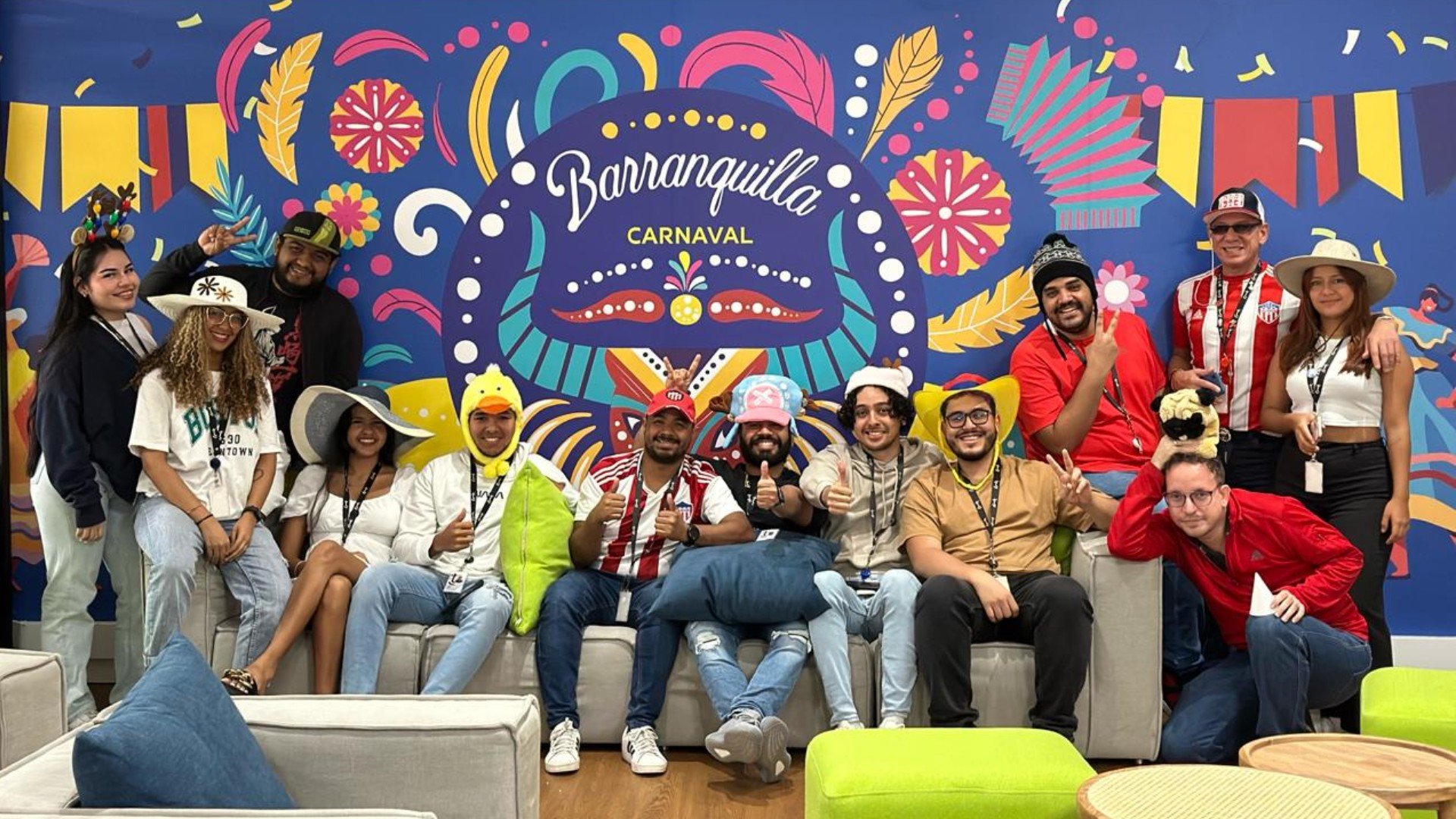 Bilingual Jobs In Colombia: Opportunities for Foreigners at Global BPOs