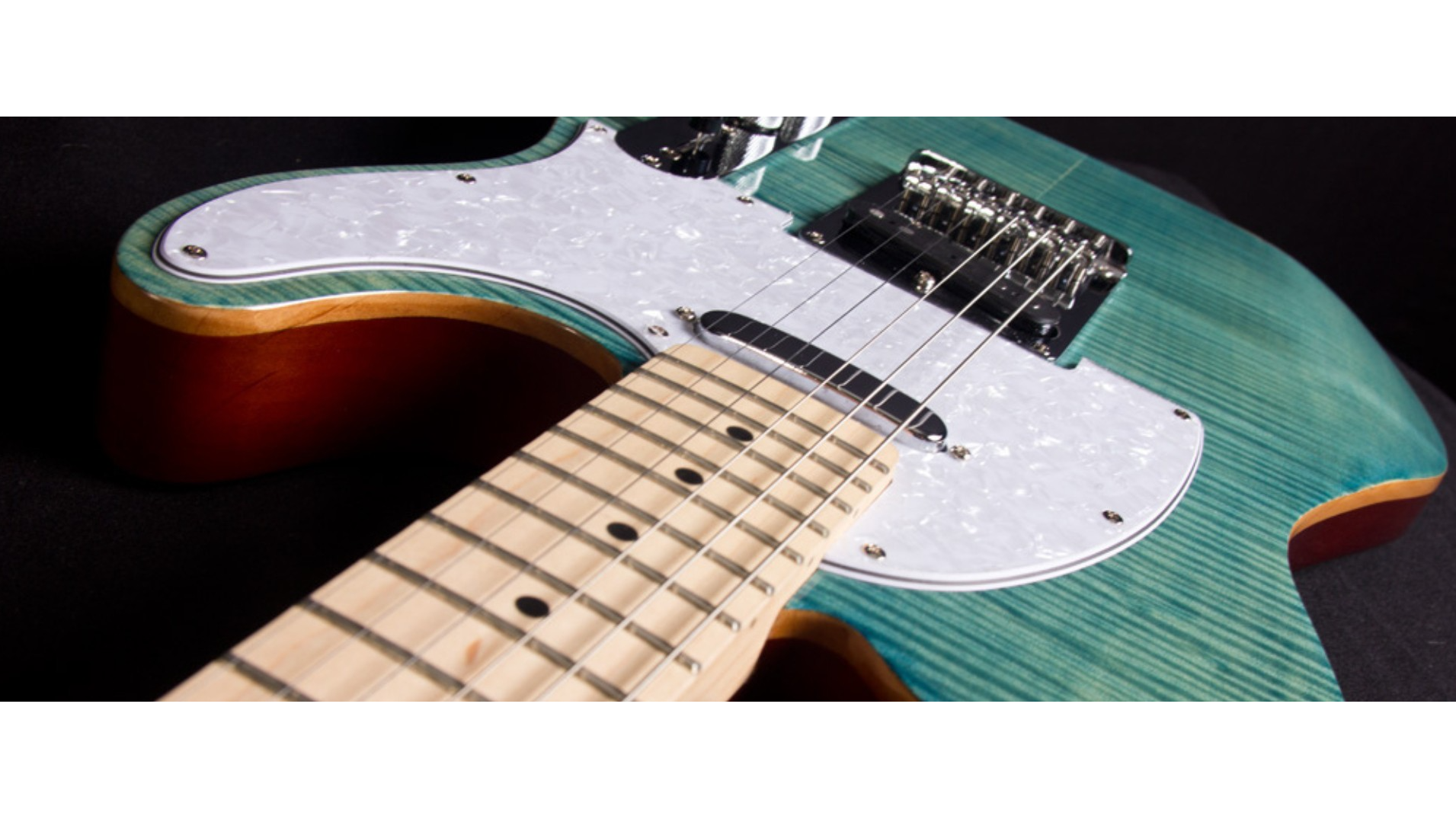 How to Choose an Electric Guitar for Beginners (for Under $500): Specs & Tips