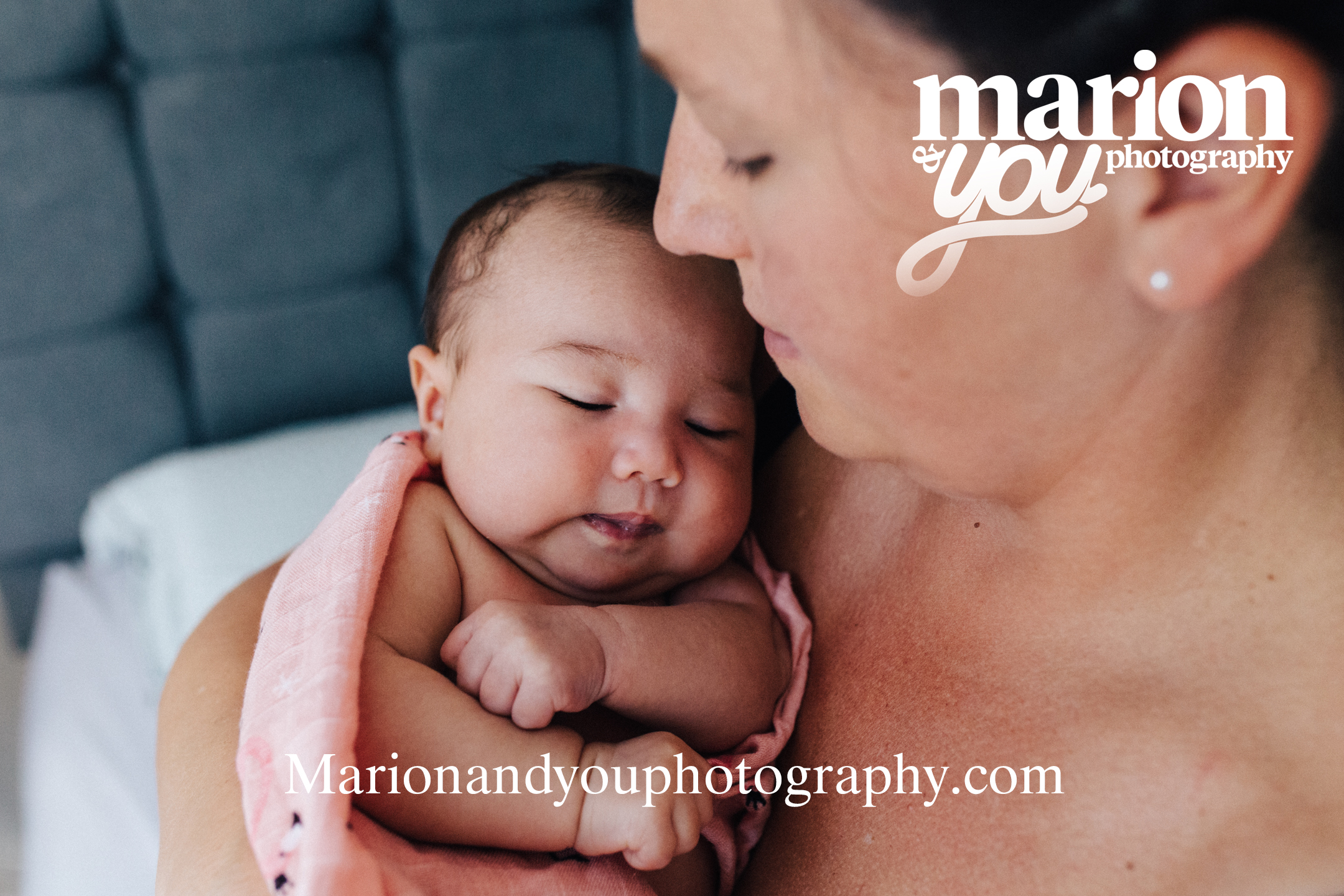 Get The Best Clapham, London Unposed Newborn Photoshoot With Christmas Gift Card