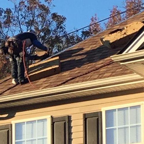 Get The Best Atlanta Roofing Expert For Shingle Repair With Gutter Work