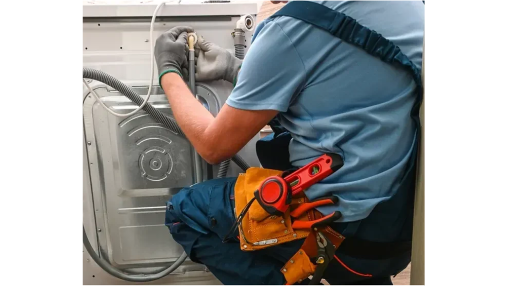 AC Not Cooling? Here’s When to Repair vs. Replace—Especially During a Heat Dome