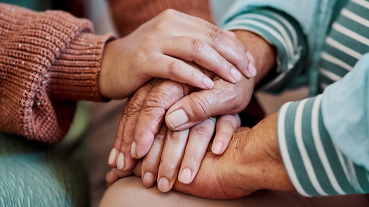 Get top-notch grooming and housekeeping services for your Fredericksburg senior!