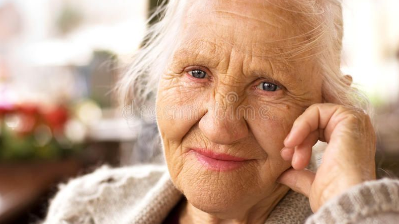 Quality assisted living apartments with 24/7 care for Stoughton, WI seniors!
