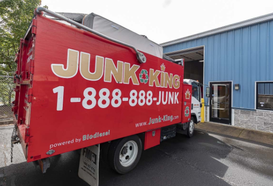 San Diego, CA Junk Disposal Experts Can Remove & Repurpose Your Old Mattress