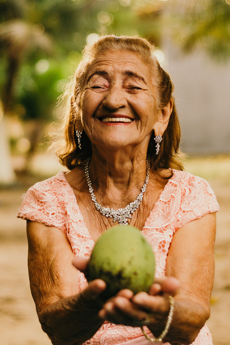 Top Chinatown, TX Dentist Offers Regular Exams, Deep Cleaning To Senior Patients