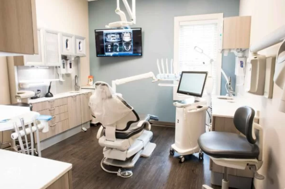 Find The Best Burlington, NC Family & Cosmetic Dentist For Periodontal Therapy