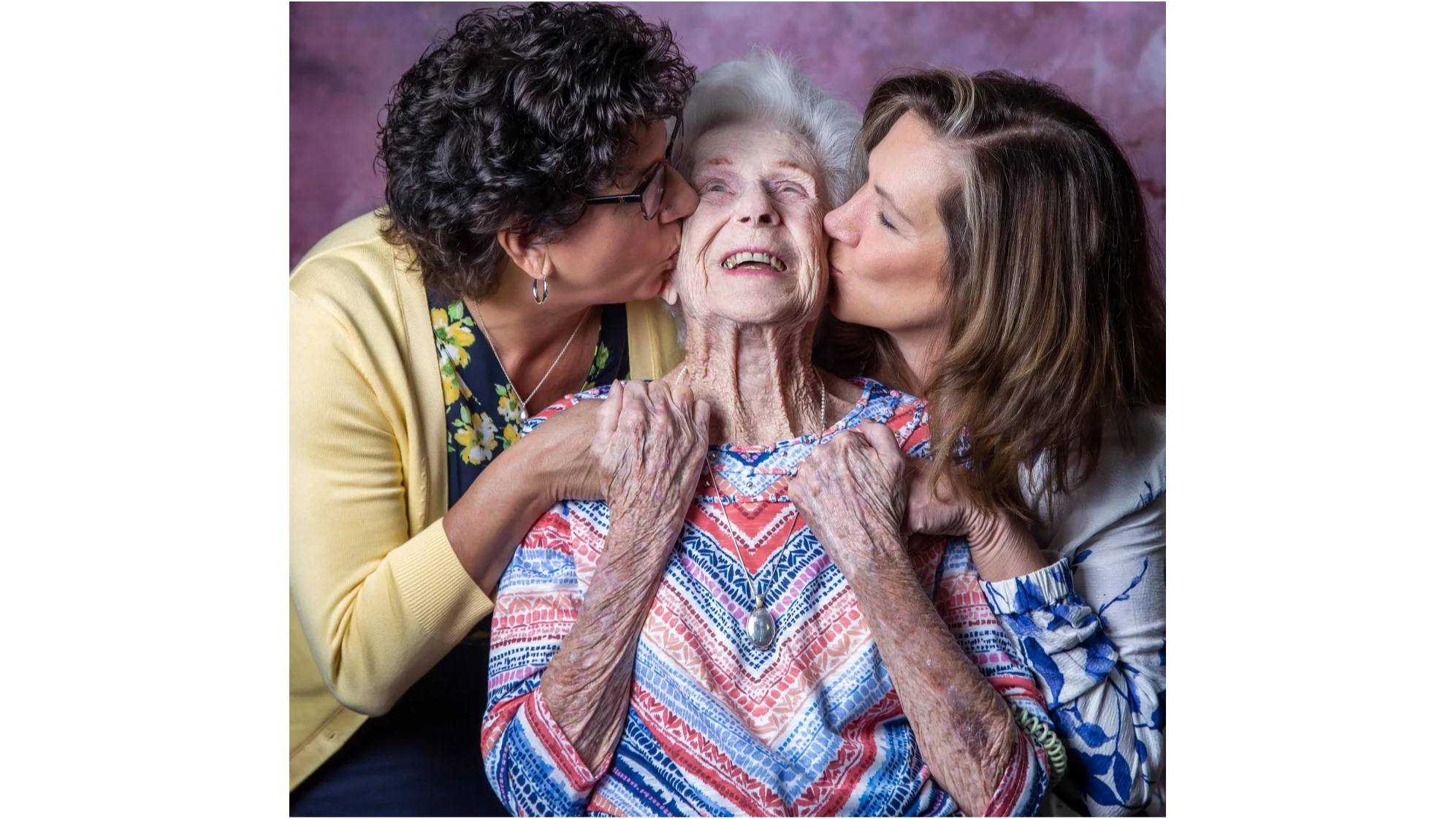 How To Remember A Loved One Who Has Passed Away? Guide To Meaningful Keepsakes