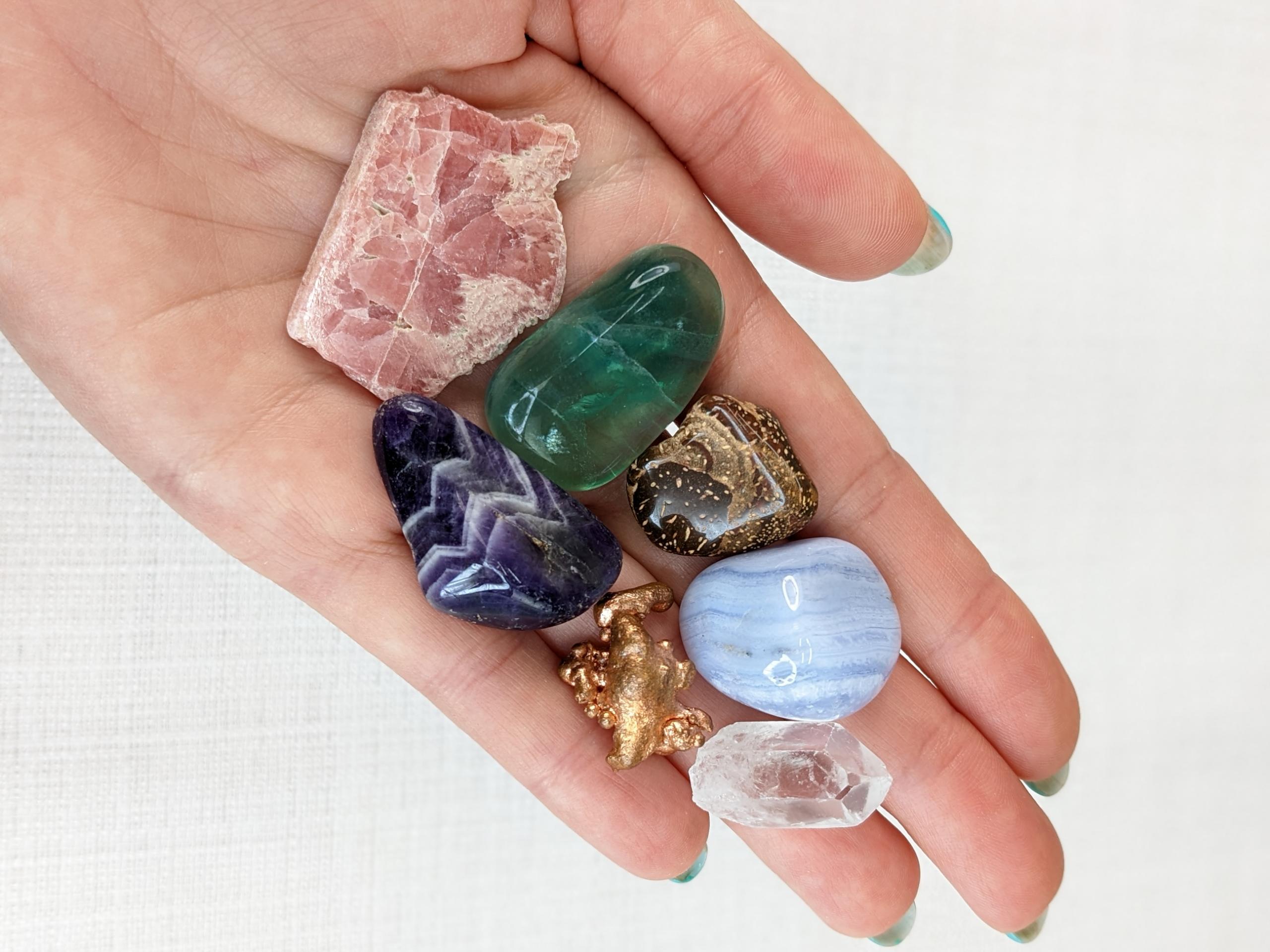 Visit Best Online US Crystal Store For Hand-Picked Amethyst & Quartz Crystals