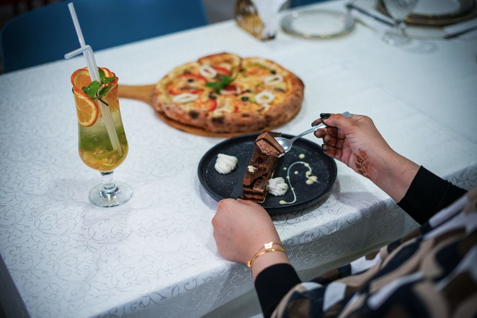 What Dessert Goes Well With Pizza? Colfax Pizza Experts Share Top Picks