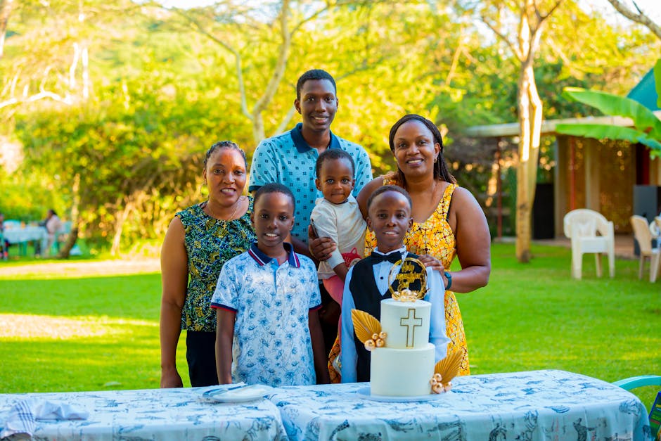 Family Portrait Ideas: How to Plan a Multi-Generational Session That Lasts