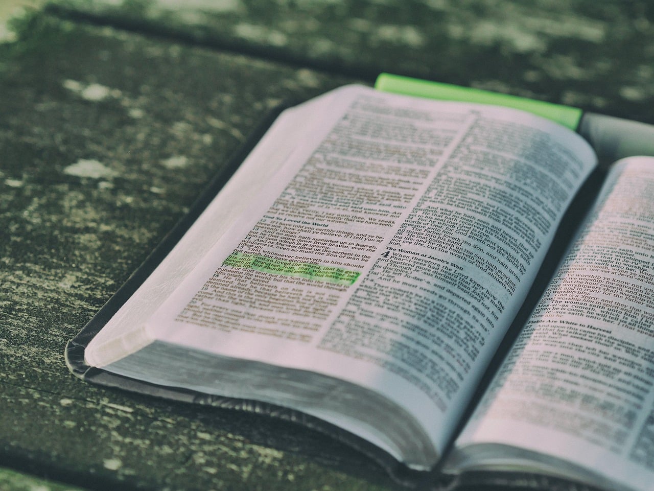What Is the Overarching Message of the Bible? Key Takeaways for New Readers