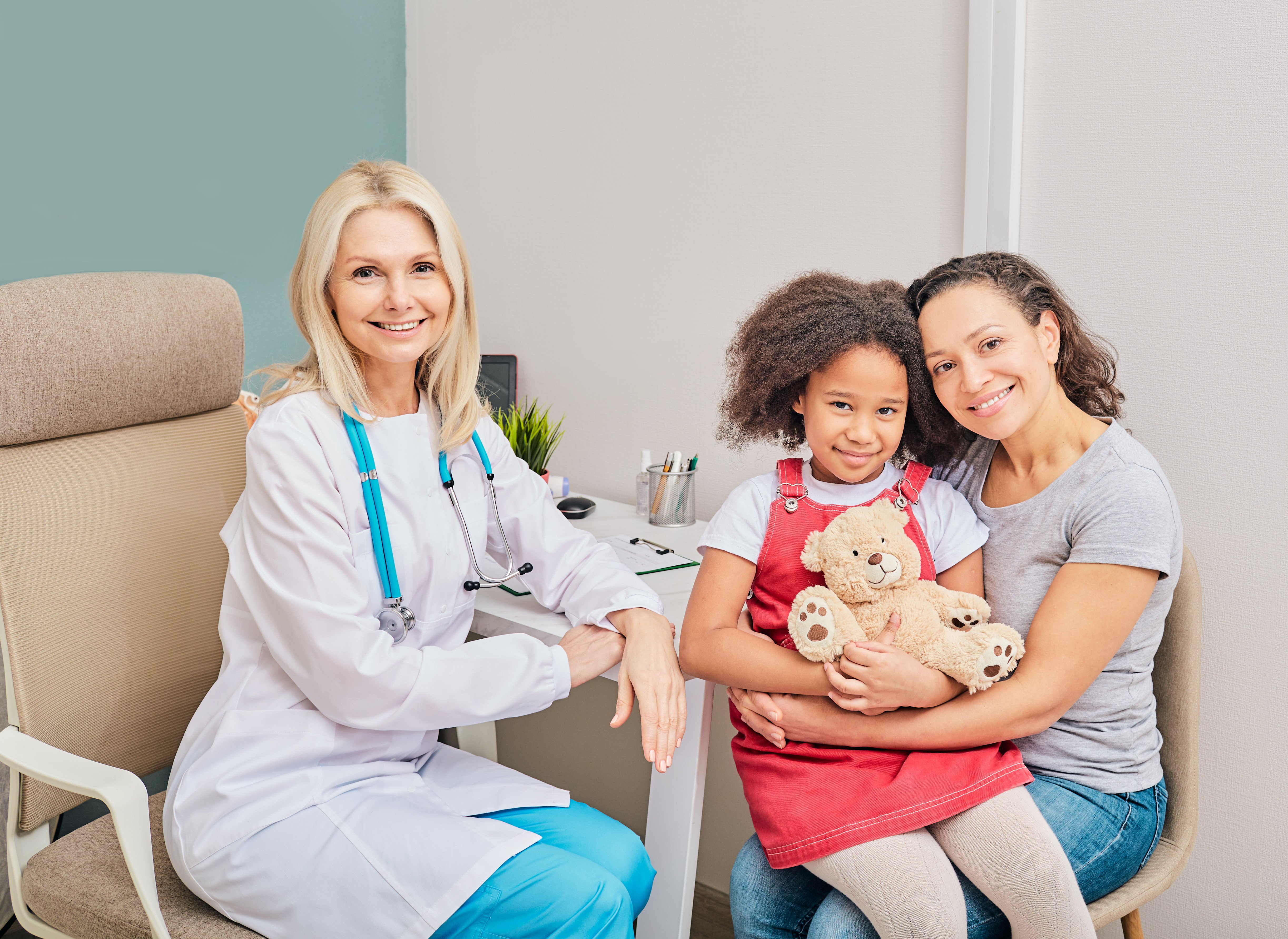 Pediatric Office Design: Screen-Free Waiting Room Ideas That Keep Kids Engaged