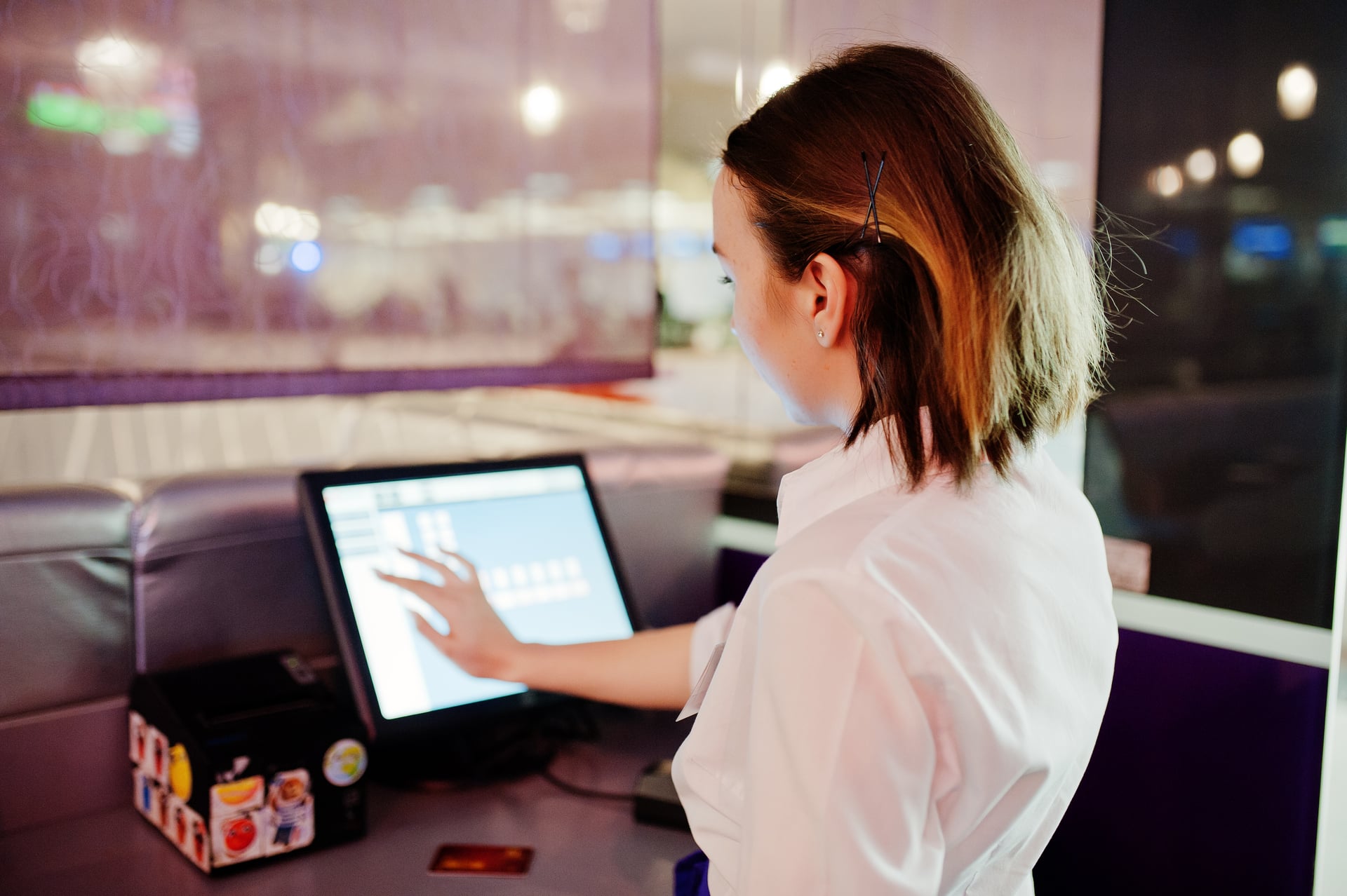 How to Choose a POS System for a Small Business: Key Factors to Consider