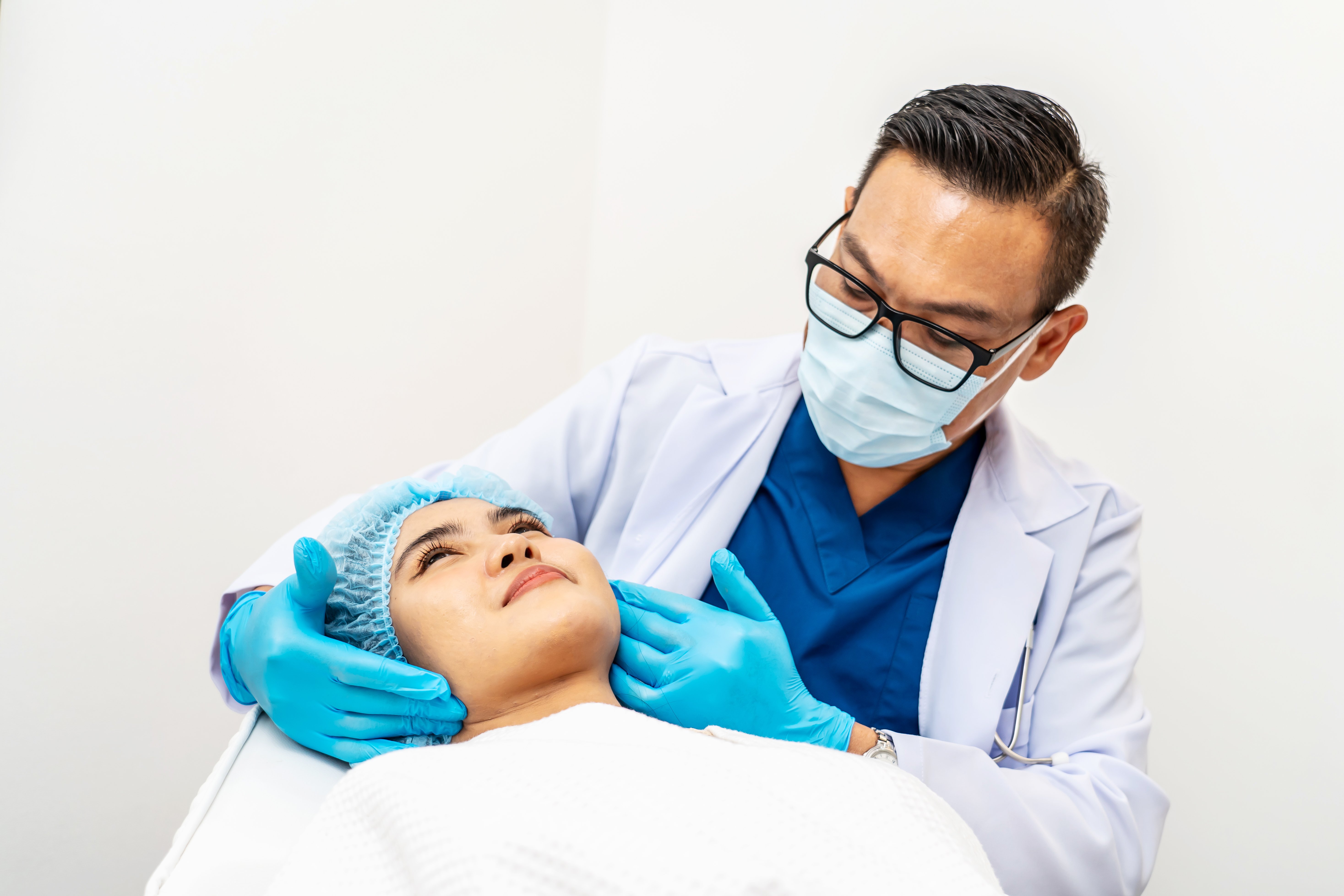 How Patients Find Surgeons: Board-Certified Plastic Surgeon Explains