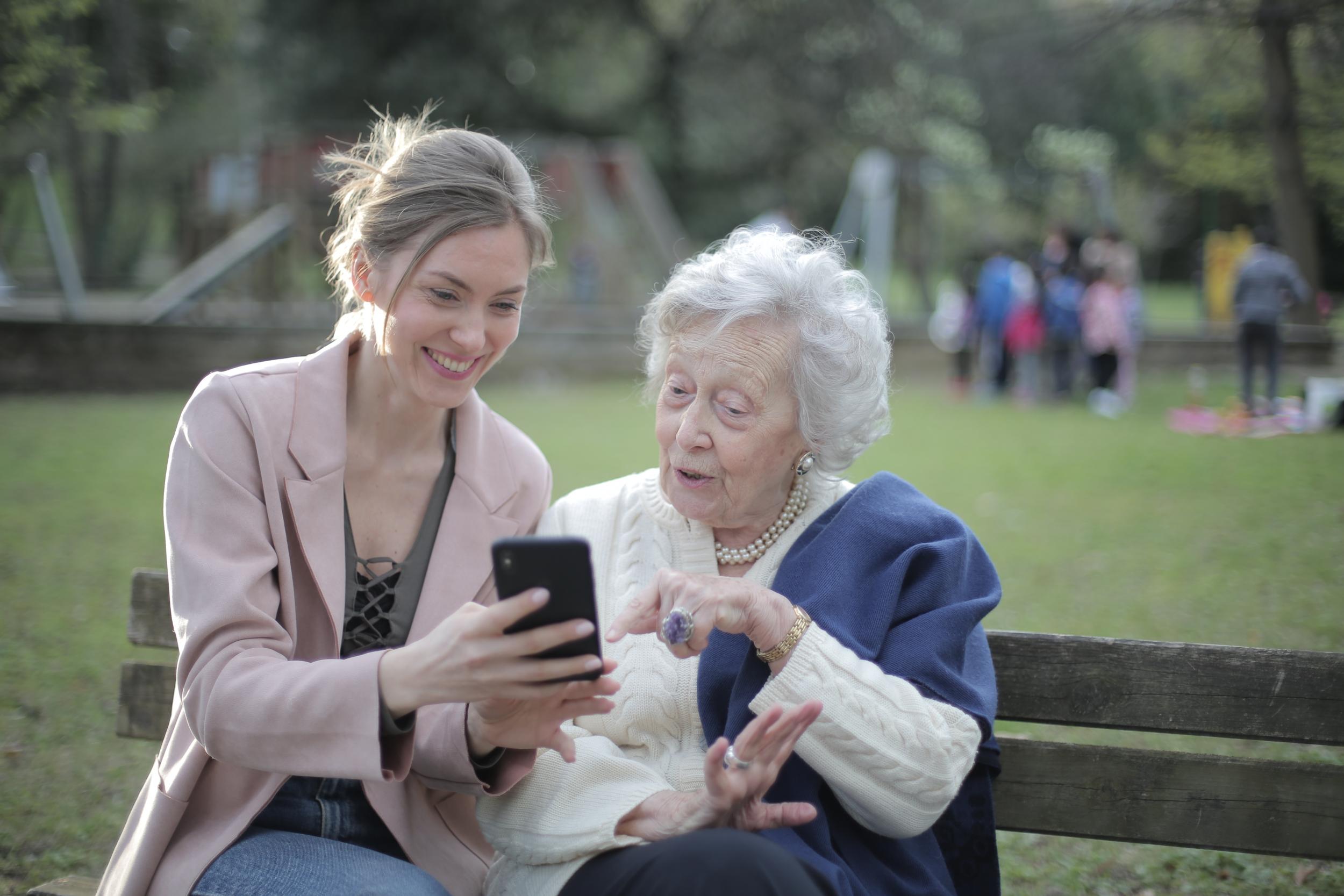 La Crosse, WI Retirement Center Offers Top Assisted Living For Your Loved One