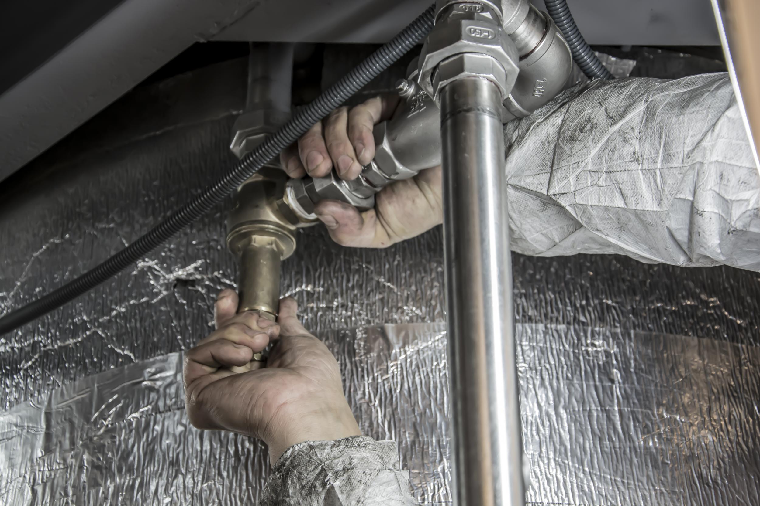 Signs You Need a Plumber: When to Call and What to Look For